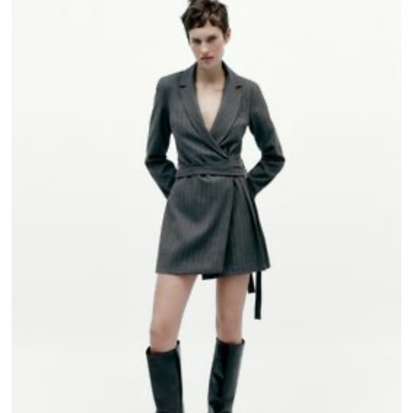 Zara Dresses & Skirts - Zara boxed pleated blazer dress